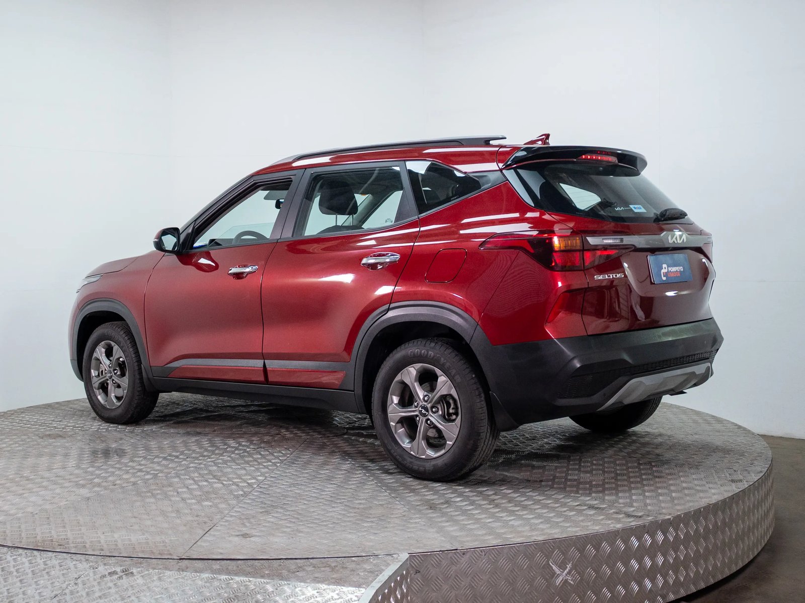 Kia SELTOS 2024 - Imagen 7 de 18