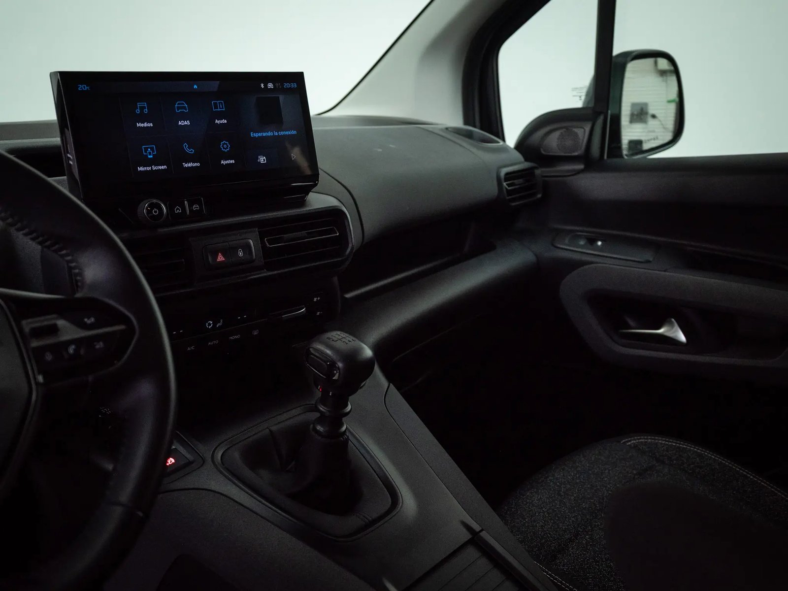 PEUGEOT RIFTER 2025 - Imagen 13 de 20