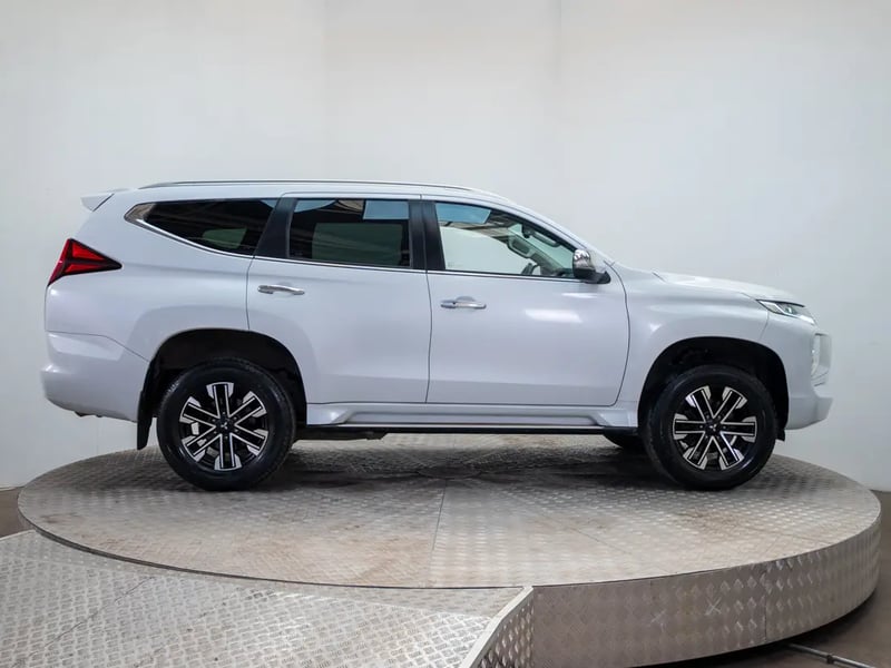 Mitsubishi MONTERO SPORT 2022 - Imagen 8 de 20