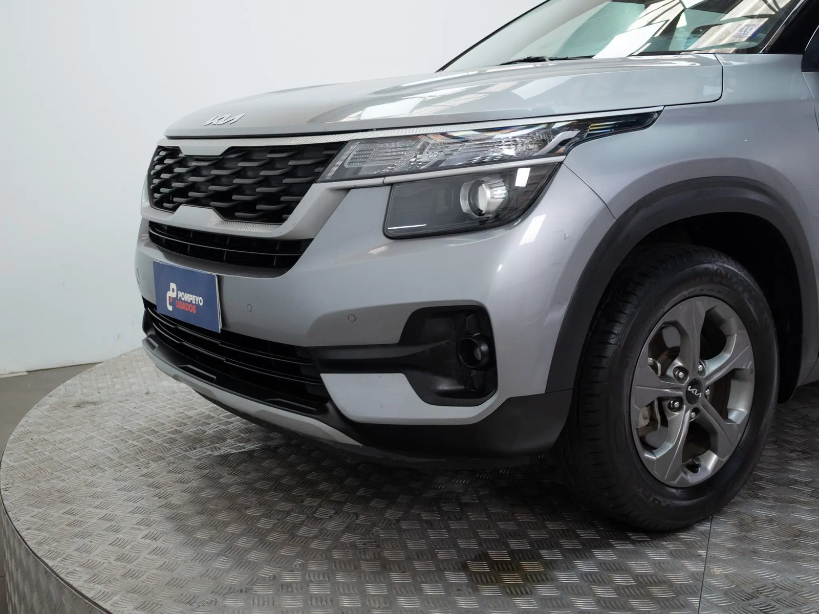 KIA SELTOS 2023 - Imagen 3 de 17