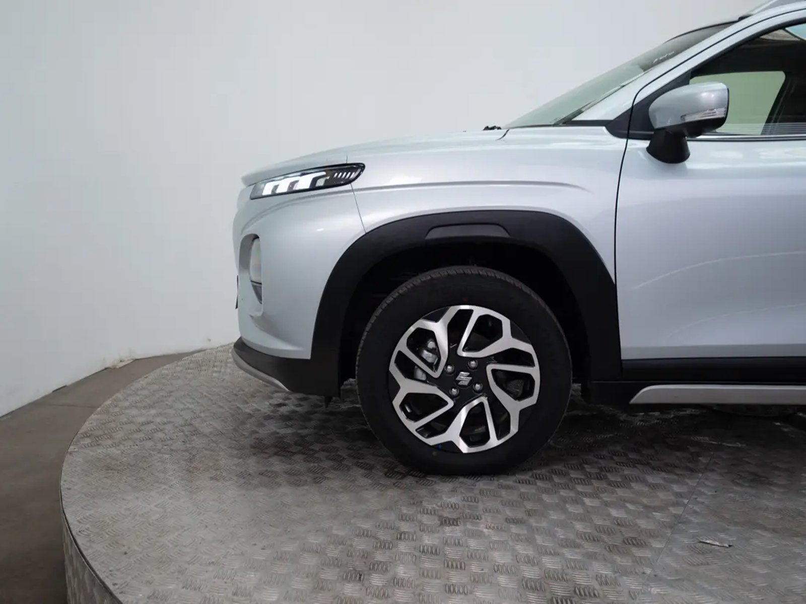 Suzuki FRONX 2024 - Imagen 17 de 20