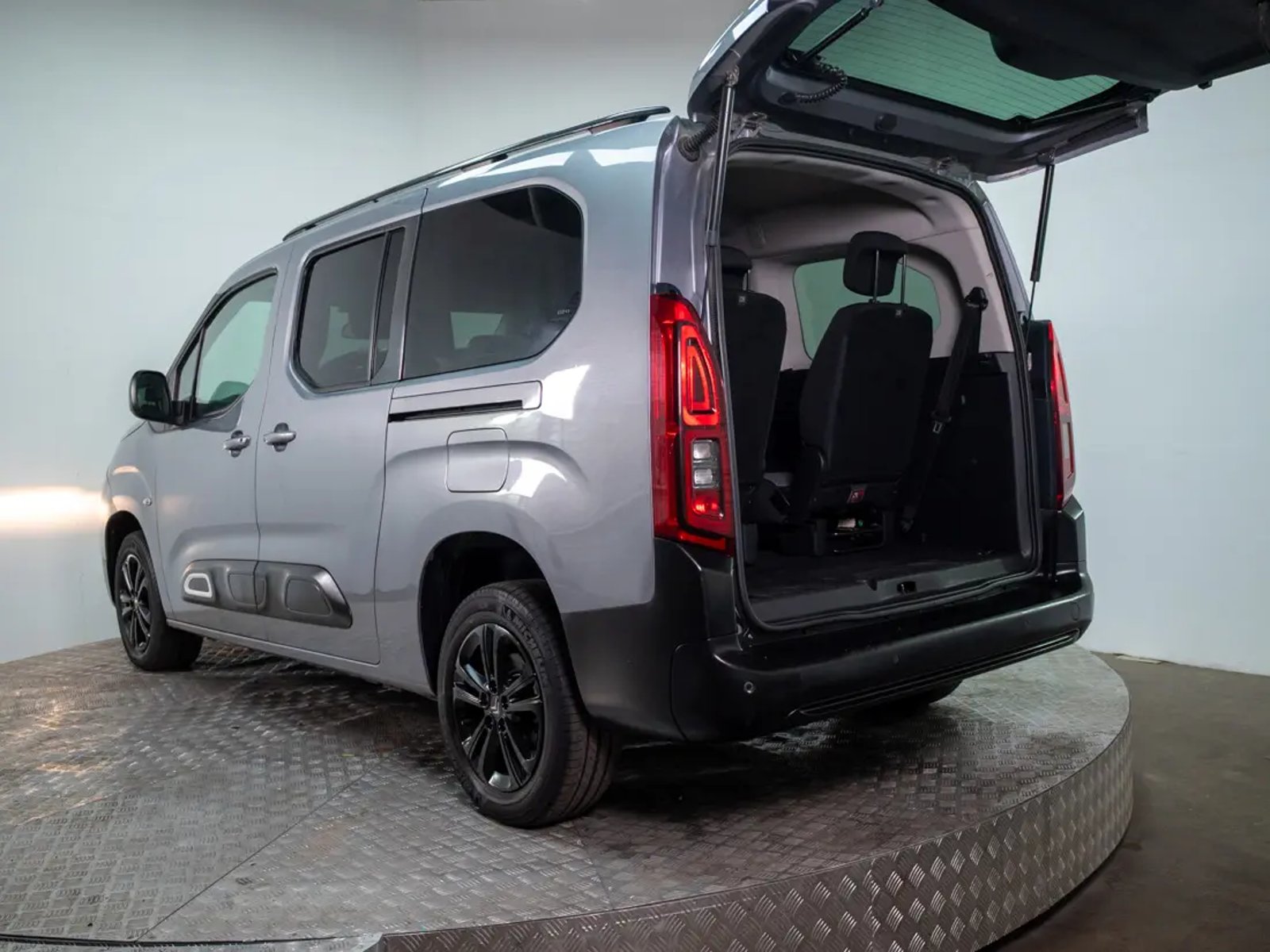 Citroën BERLINGO MULTISPACE 2023 - Imagen 10 de 19