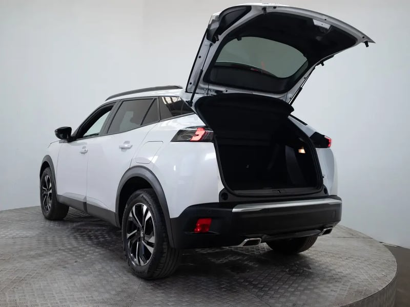 Peugeot 2008 2023 - Imagen 10 de 20