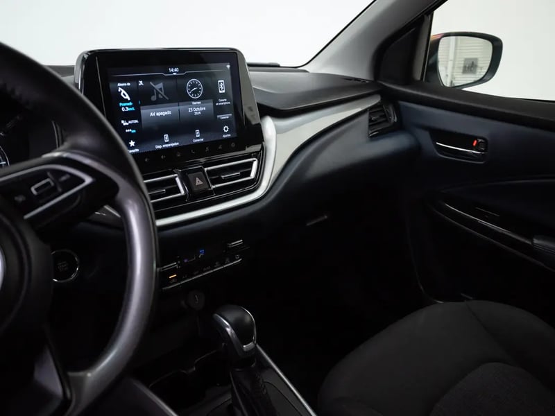 Suzuki BALENO 2024 - Imagen 12 de 20