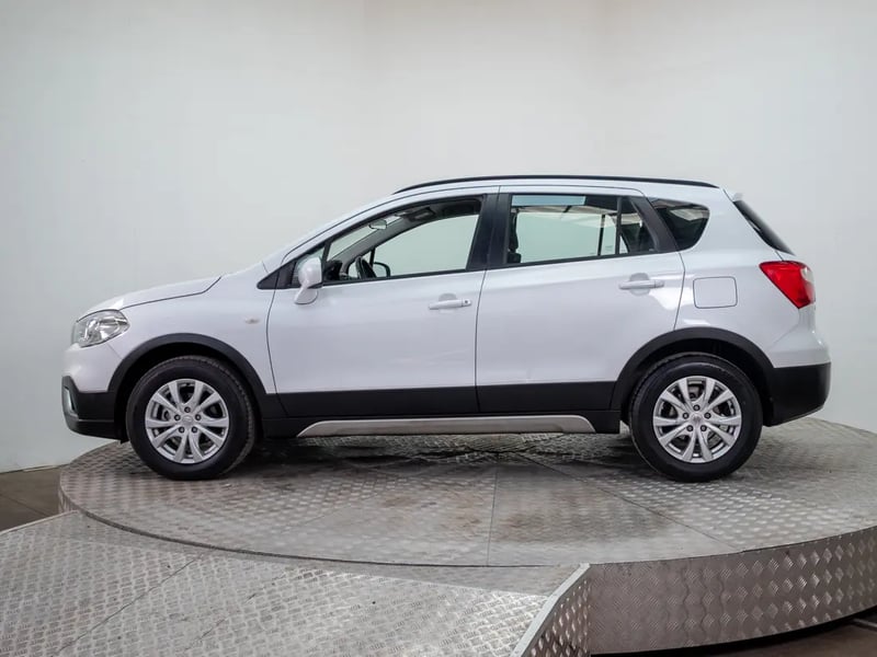Suzuki SCROSS 2020 - Imagen 4 de 19
