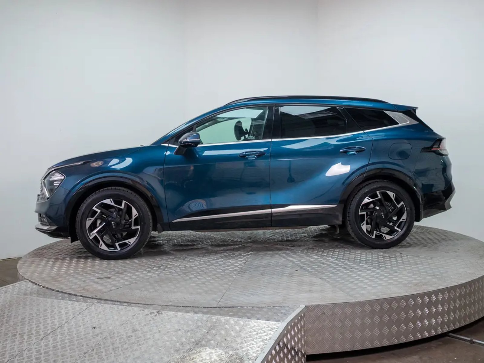 Kia SPORTAGE 2023 - Imagen 4 de 19