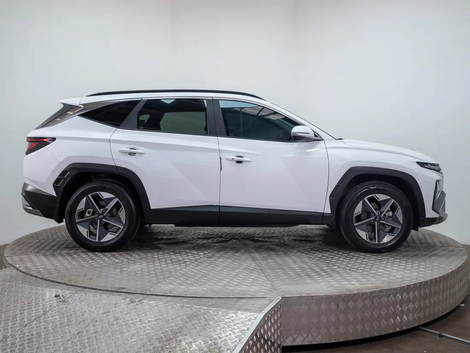 Hyundai TUCSON 2025 - Imagen 8 de 19