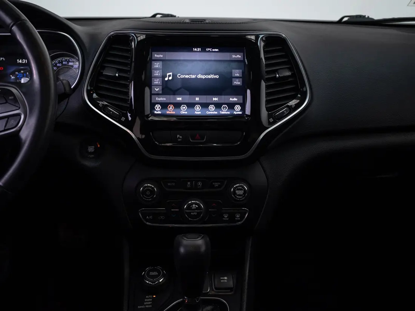 Jeep CHEROKEE 2020 - Imagen 16 de 20