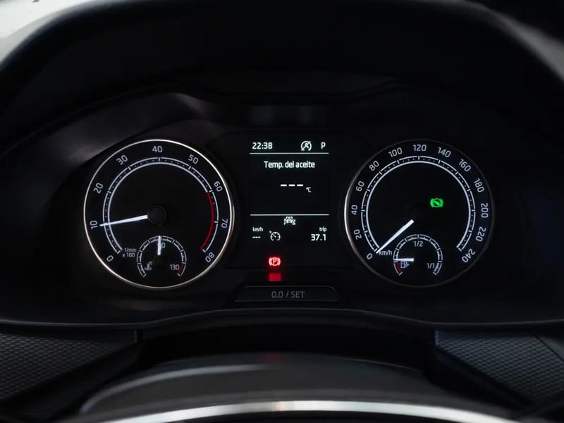 Skoda KAMIQ 2023 - Imagen 13 de 16