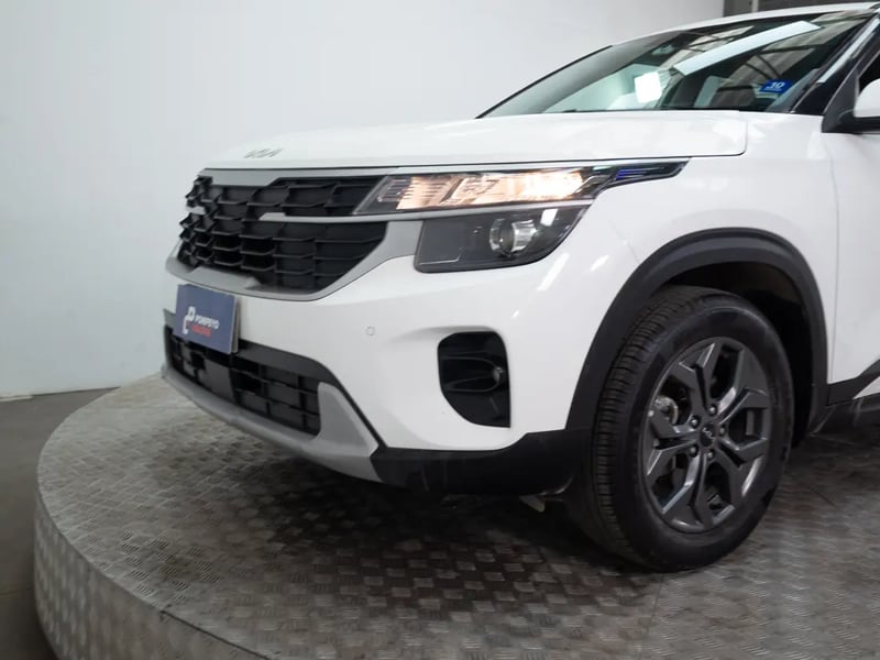 Kia SELTOS 2024 - Imagen 17 de 18