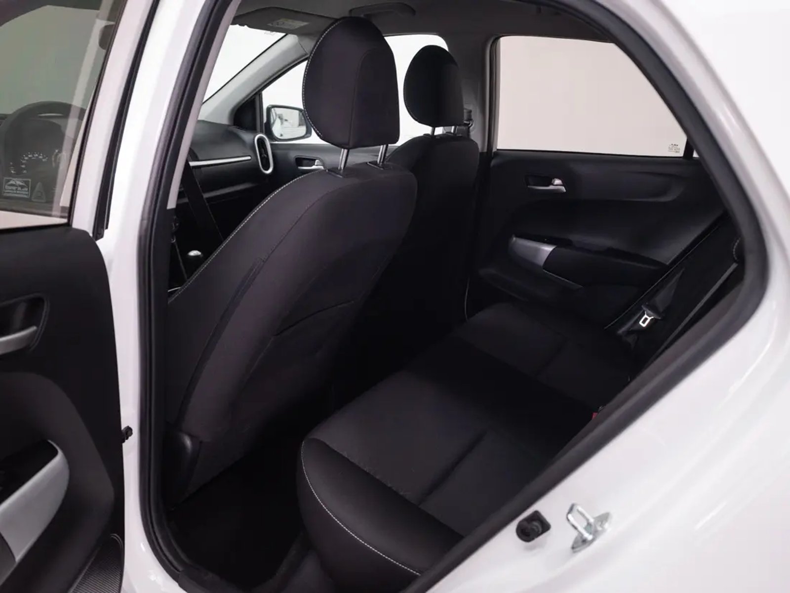 Kia MORNING 2024 - Imagen 14 de 20