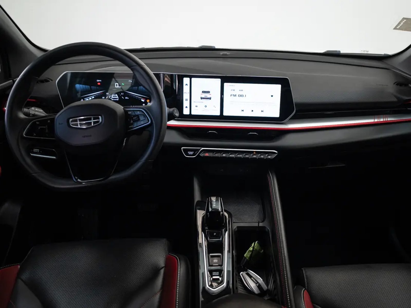Geely COOLRAY 2024 - Imagen 15 de 19