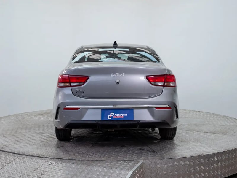 Kia RIO 4 2023 - Imagen 6 de 19