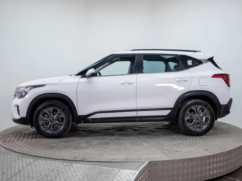 Kia SELTOS 2024 - Imagen 4 de 18