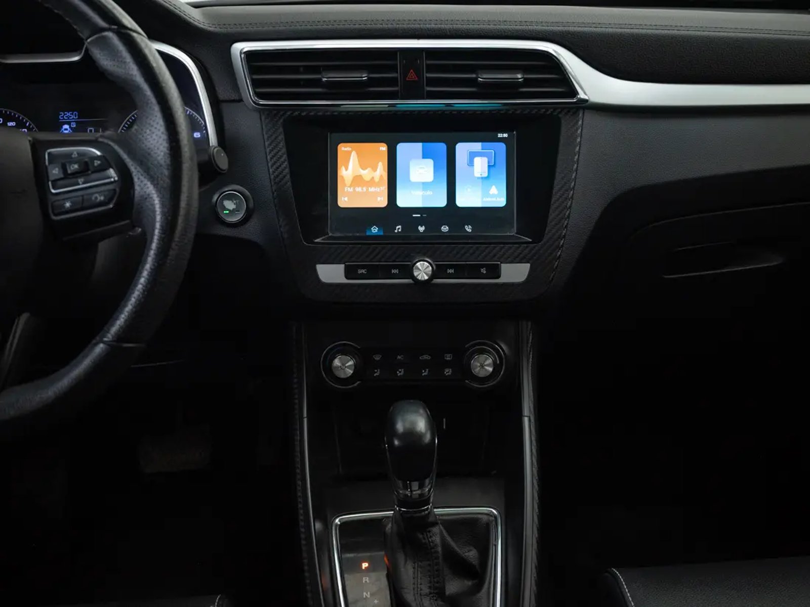 MG ZS 2024 - Imagen 16 de 20
