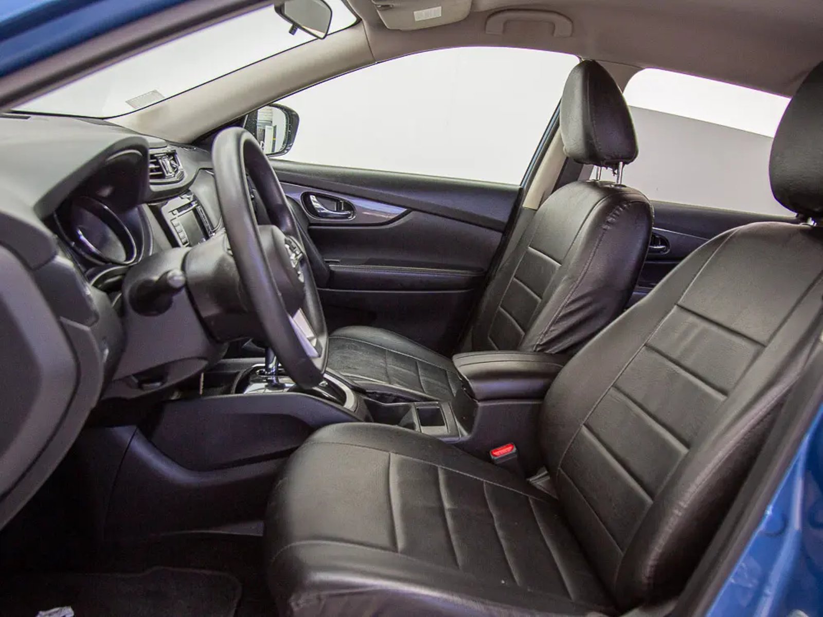 NISSAN X-TRAIL 2023 - Imagen 13 de 14