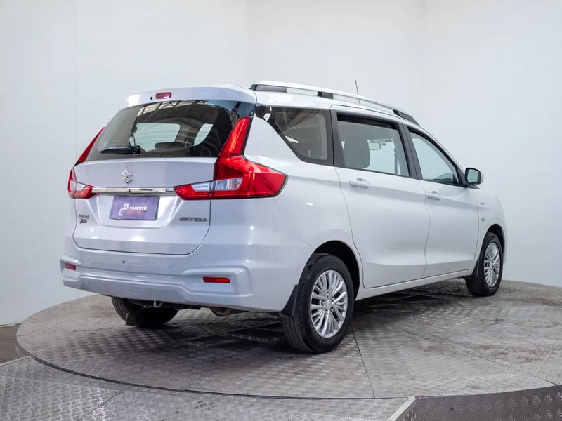 Suzuki ERTIGA 2022 - Imagen 7 de 17