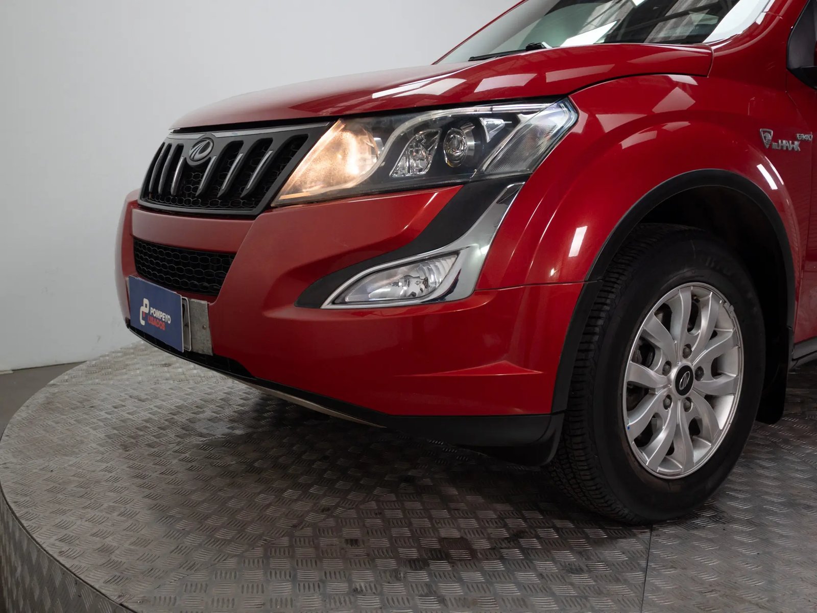 MAHINDRA XUV500 2019 - Imagen 13 de 18