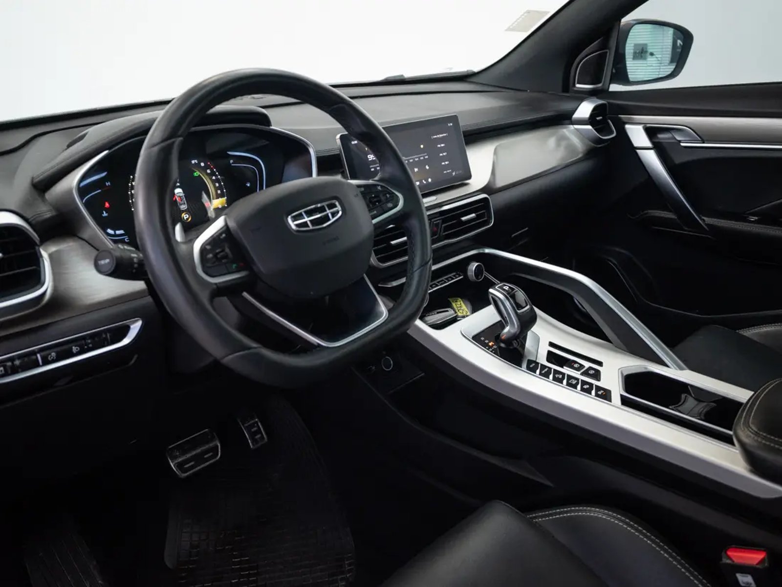 Geely COOLRAY 2023 - Imagen 11 de 17