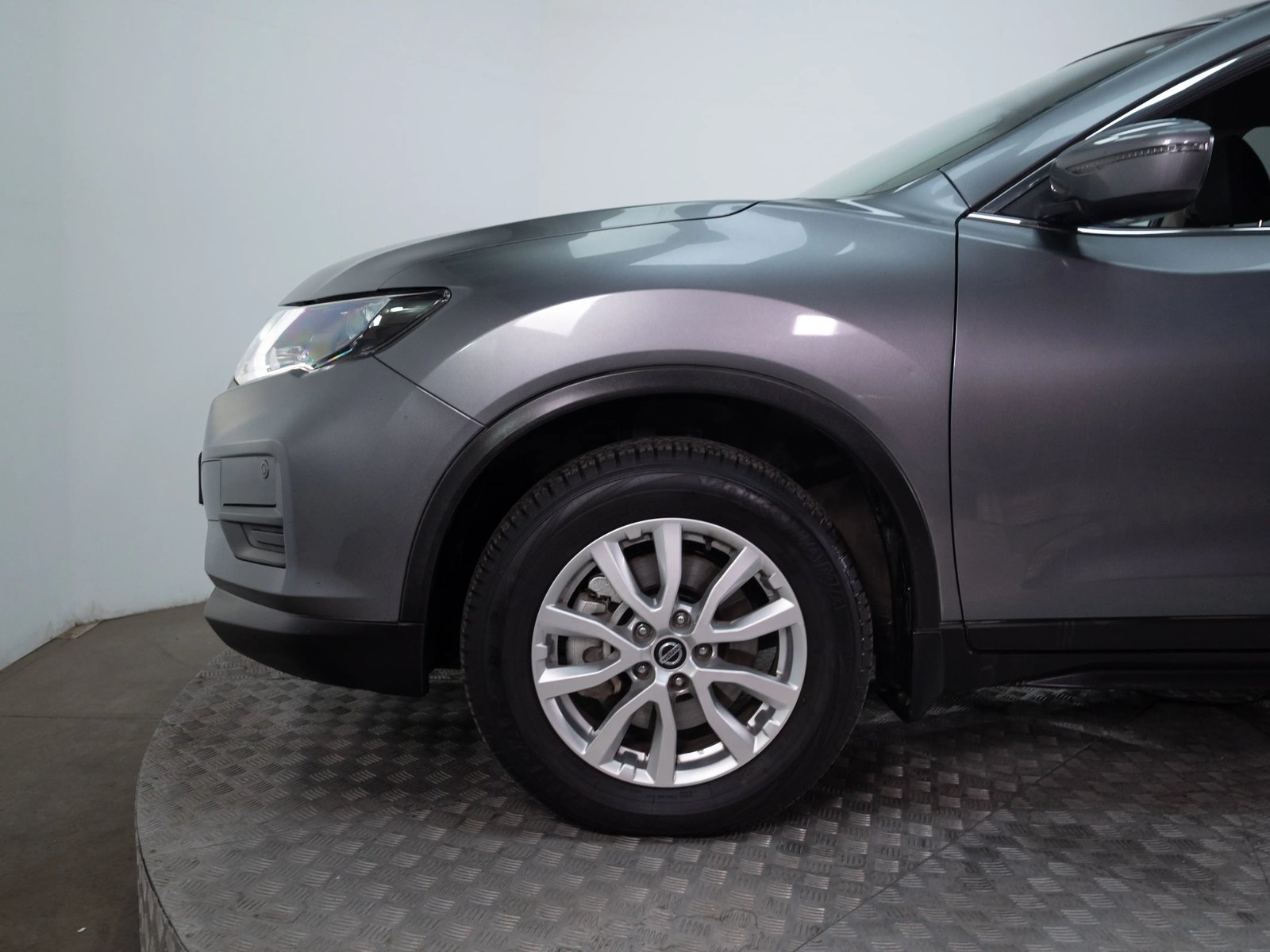 Nissan X-TRAIL 2023 - Foto 2 de 14
