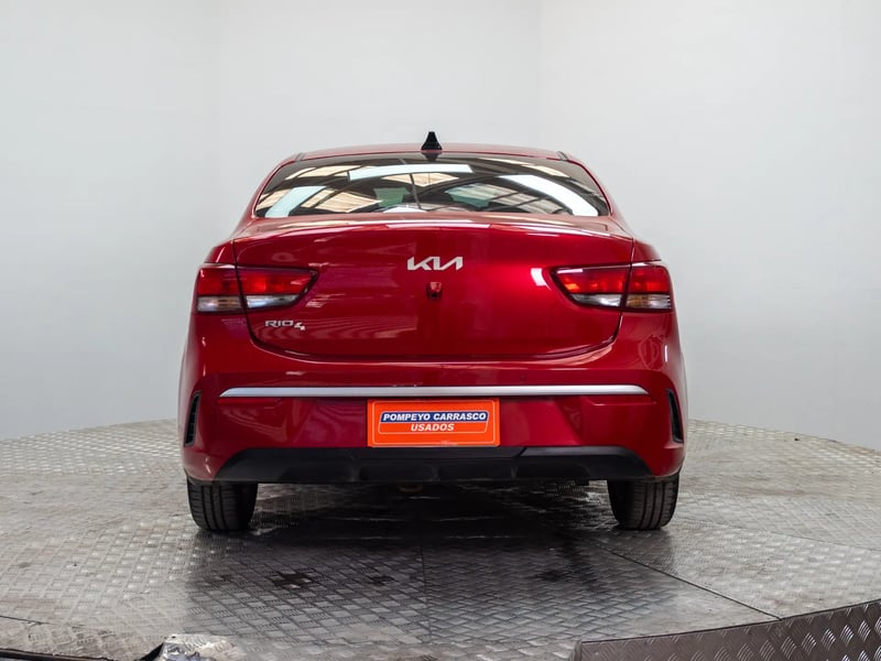 Kia RIO 4 2022 - Imagen 6 de 19