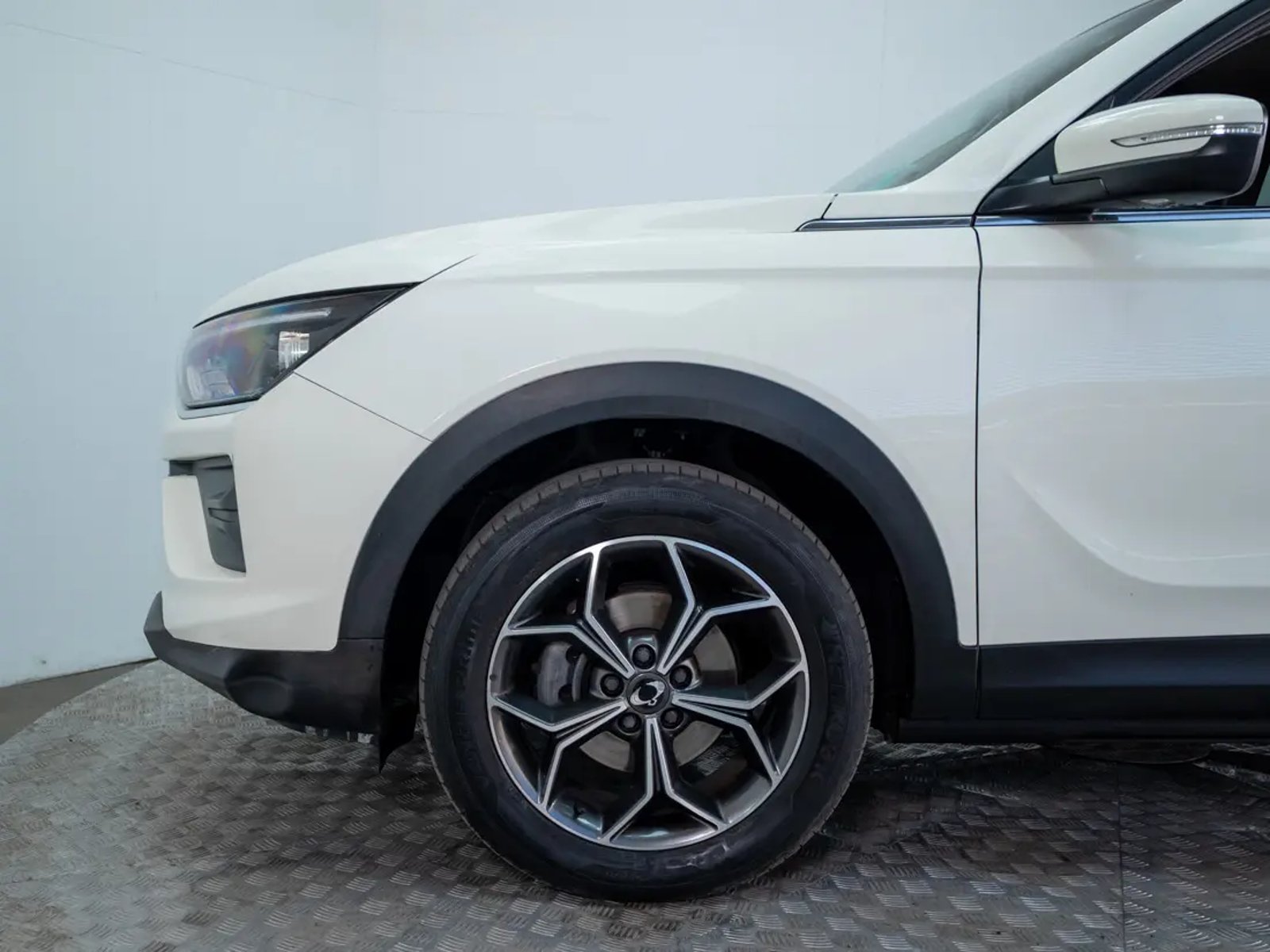 SsangYong KORANDO 2023 - Foto 4 de 20
