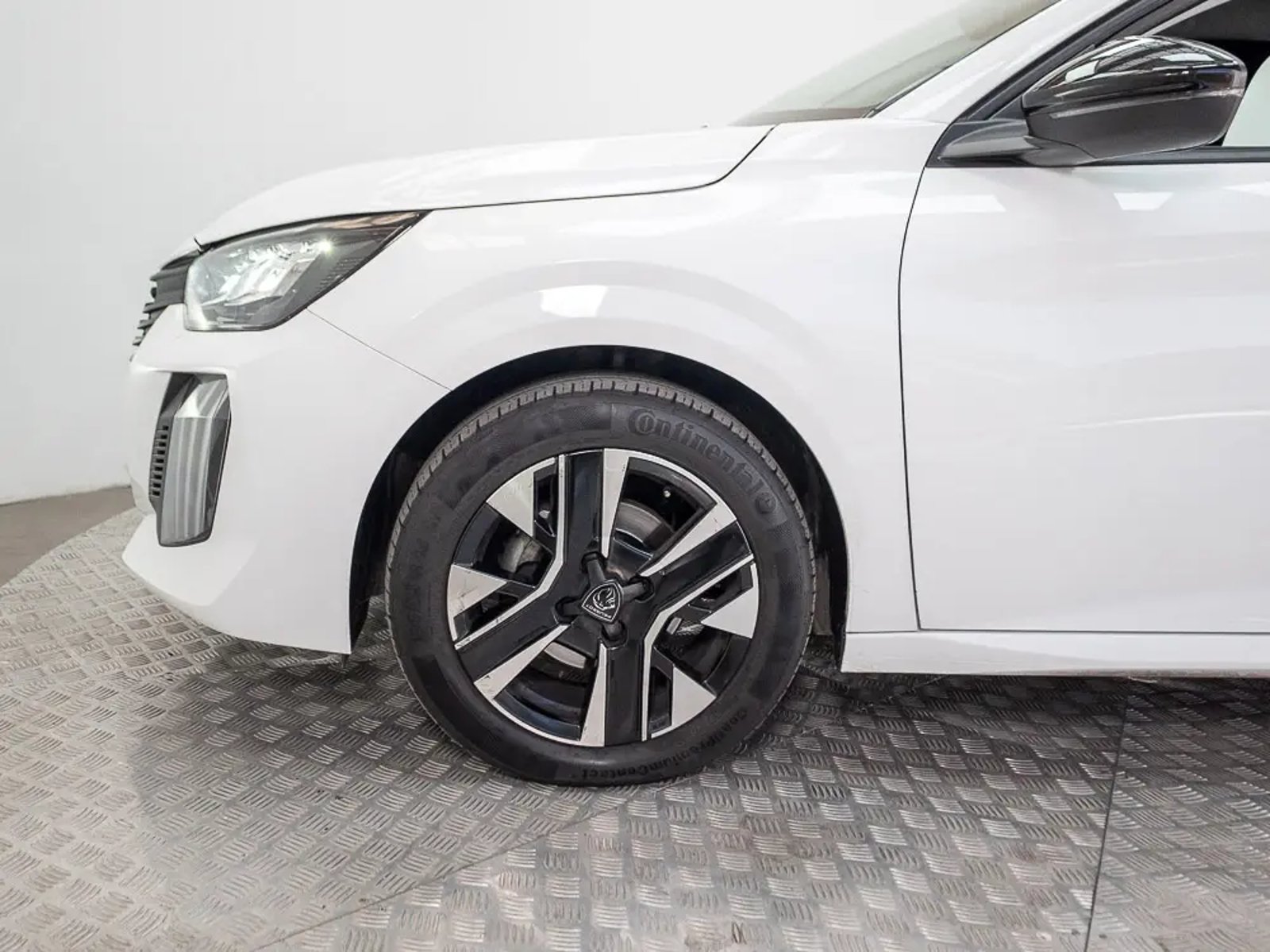 PEUGEOT 208 2025 - Imagen 13 de 13