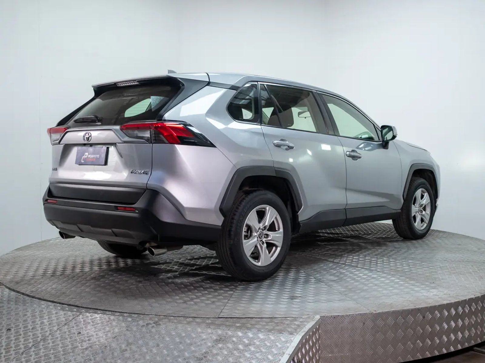 Toyota RAV4 2022 - Imagen 7 de 19