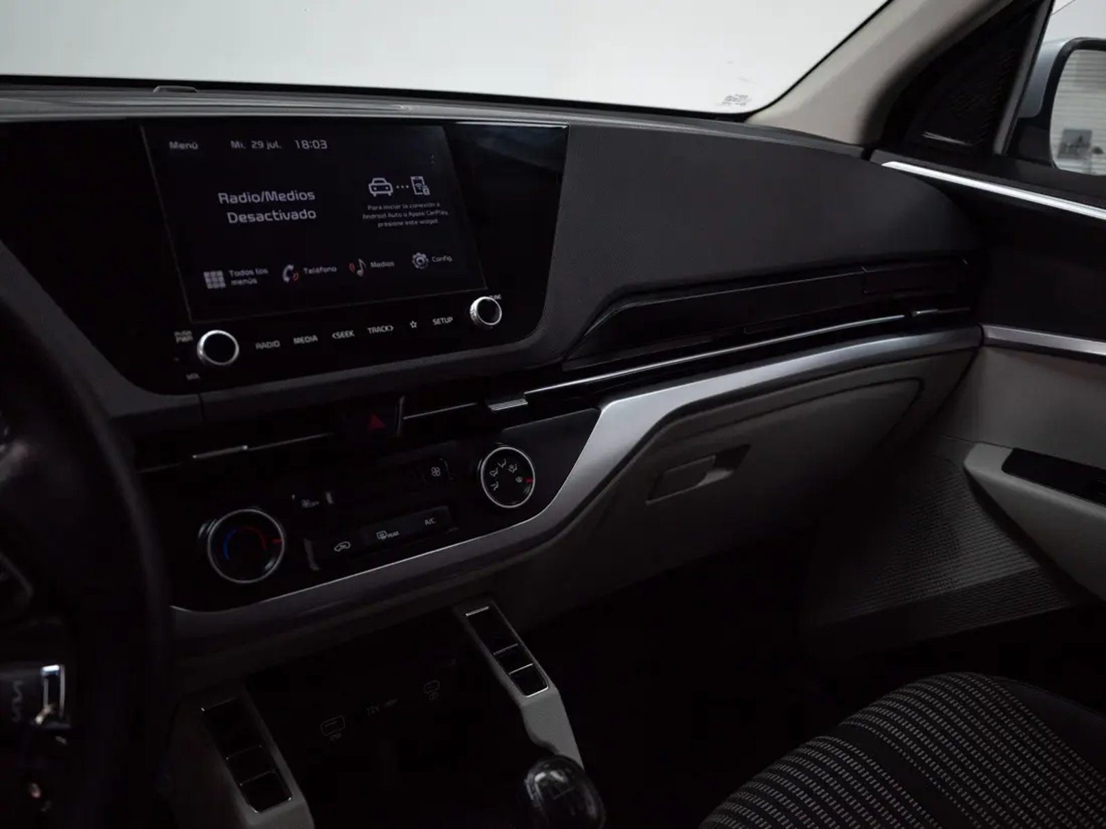 Kia CARENS 2023 - Imagen 12 de 20