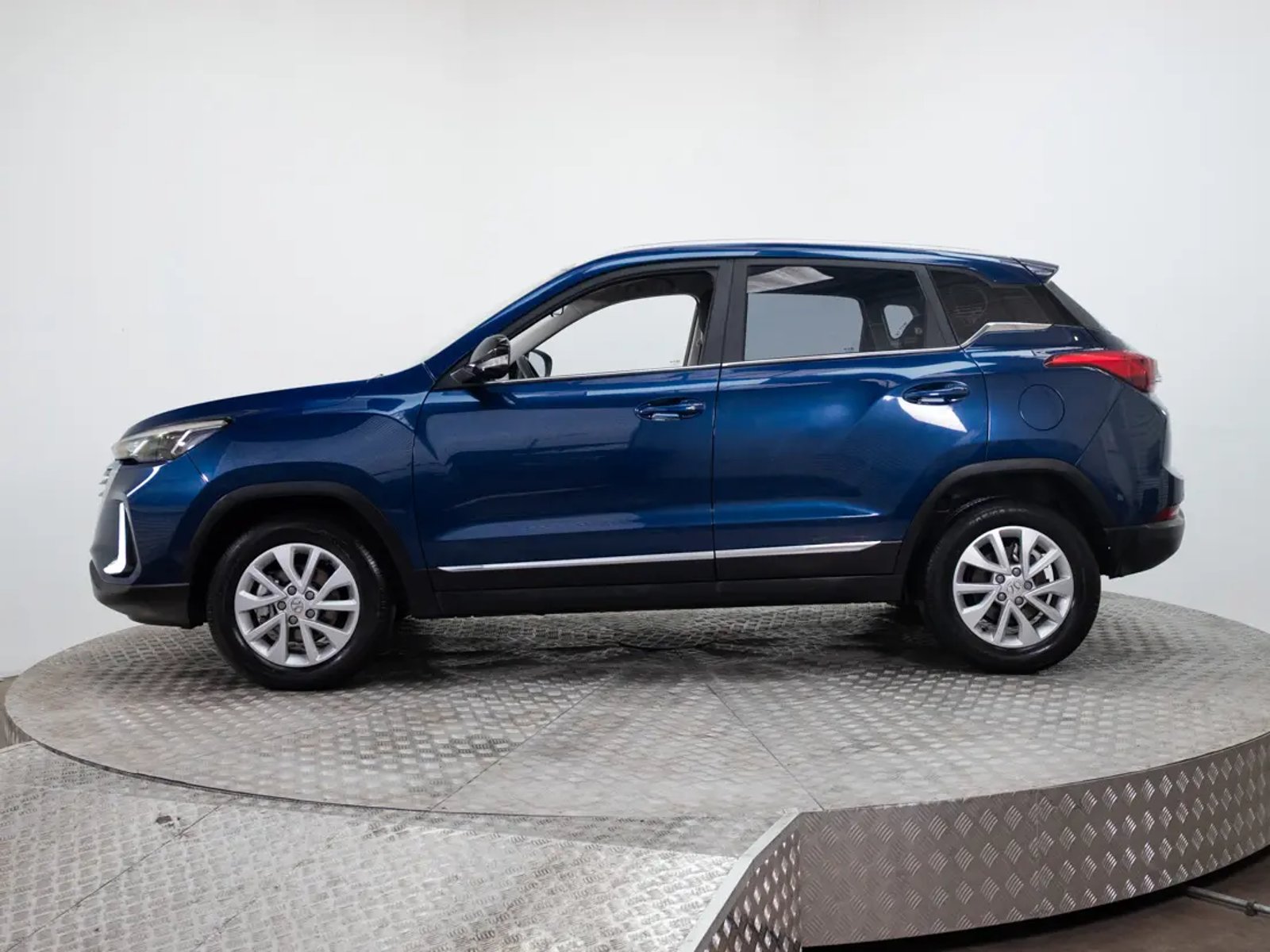 BAIC X35 2023 - Imagen 4 de 12