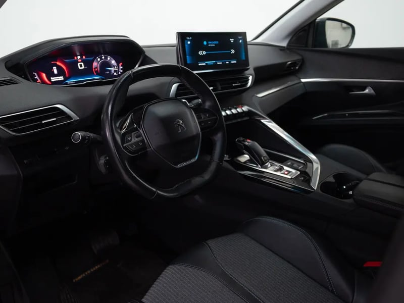 Peugeot 3008 2023 - Imagen 11 de 19