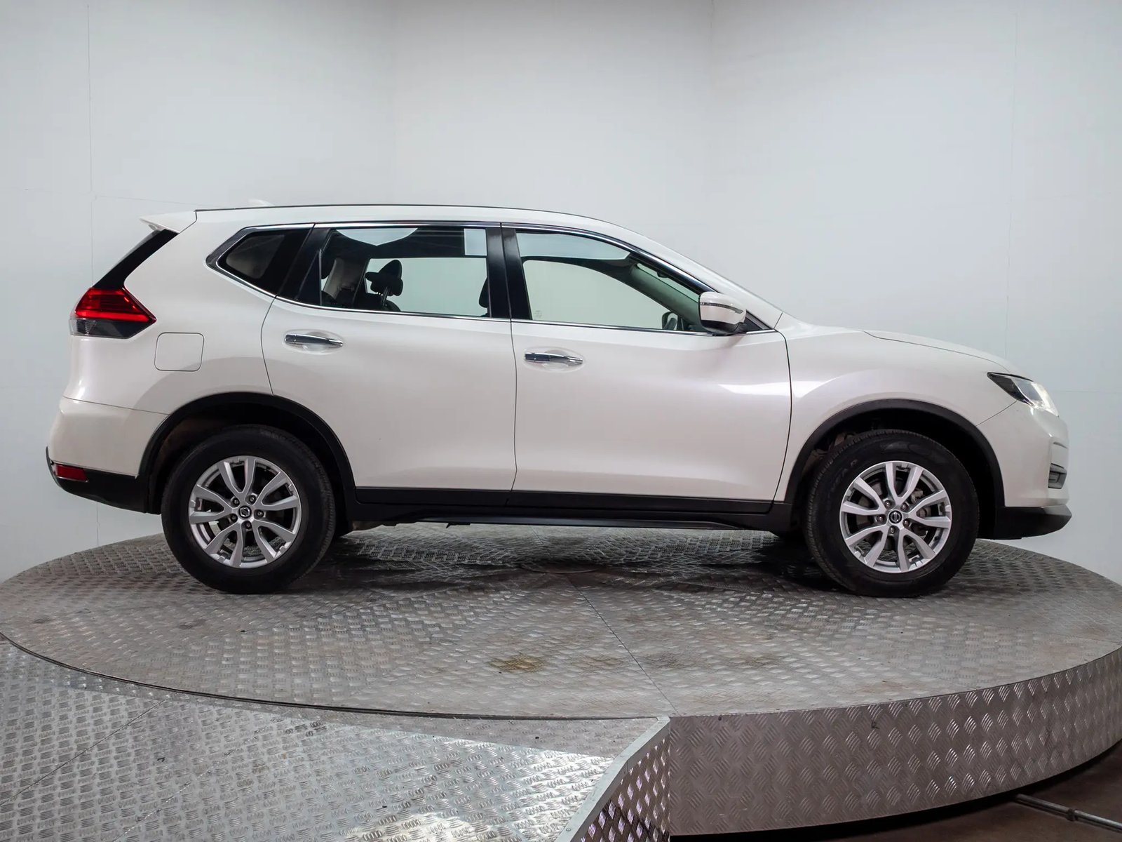 Nissan X-TRAIL 2020 - Imagen 8 de 18