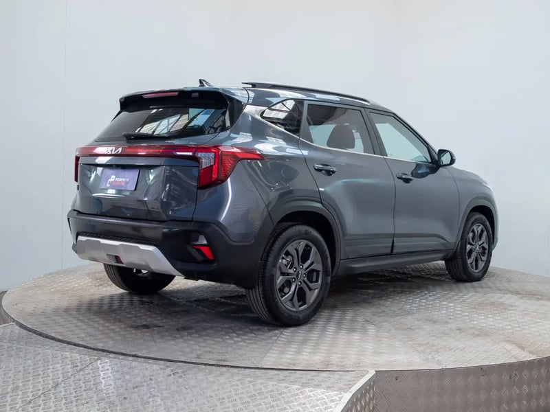 Kia SELTOS 2024 - Imagen 7 de 20