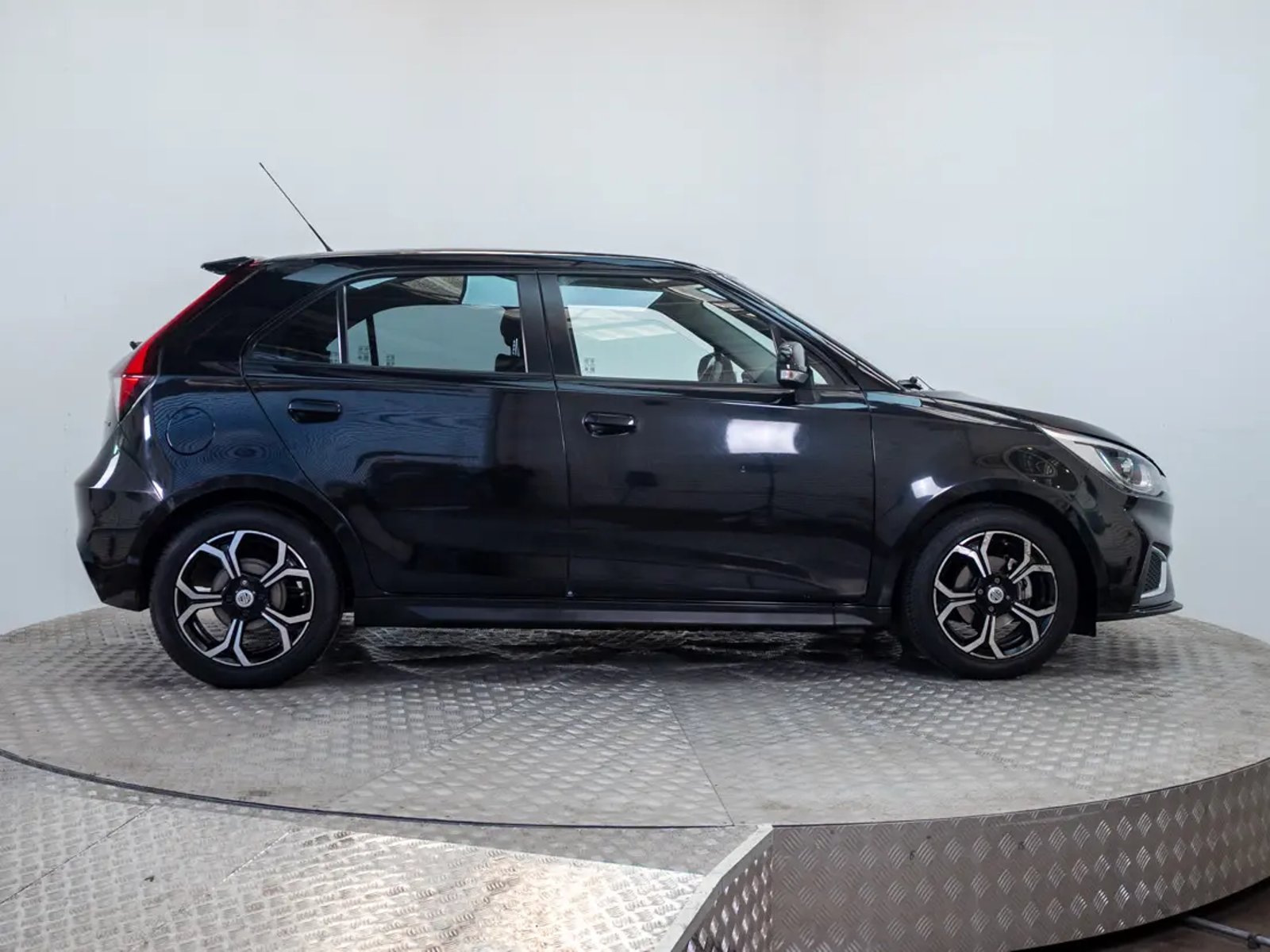 MG 3 2023 - Imagen 12 de 20