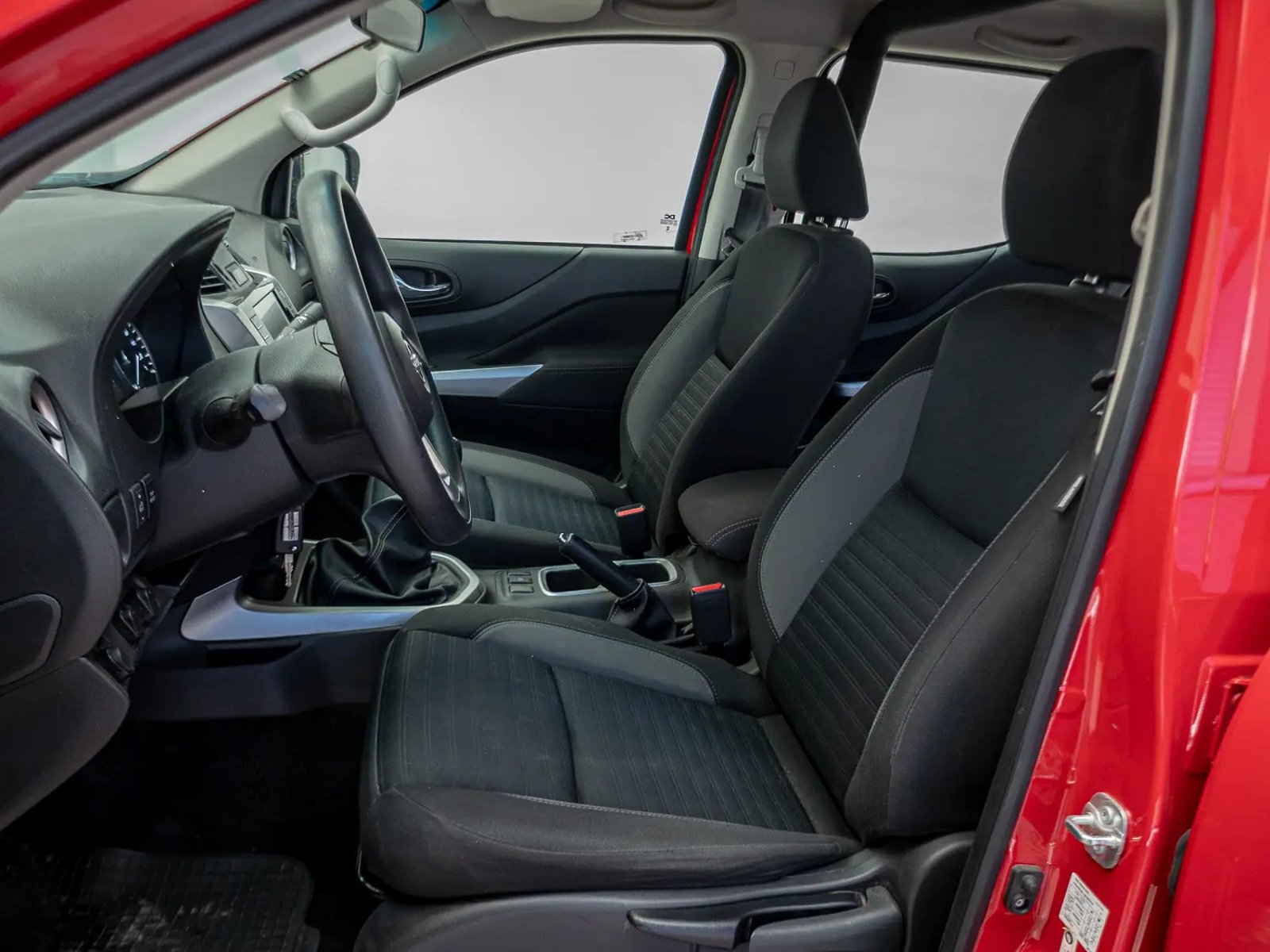 NISSAN NAVARA 2024 - Imagen 18 de 18