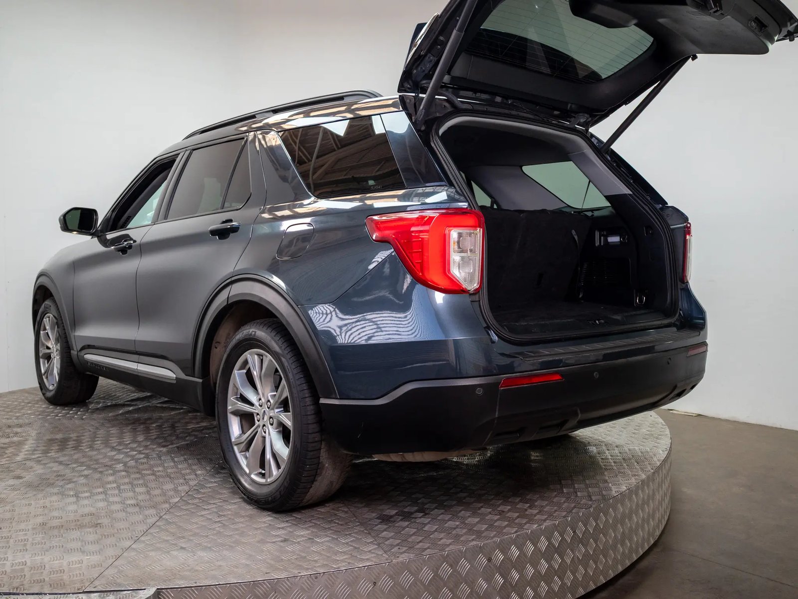 FORD EXPLORER 2023 - Imagen 11 de 20