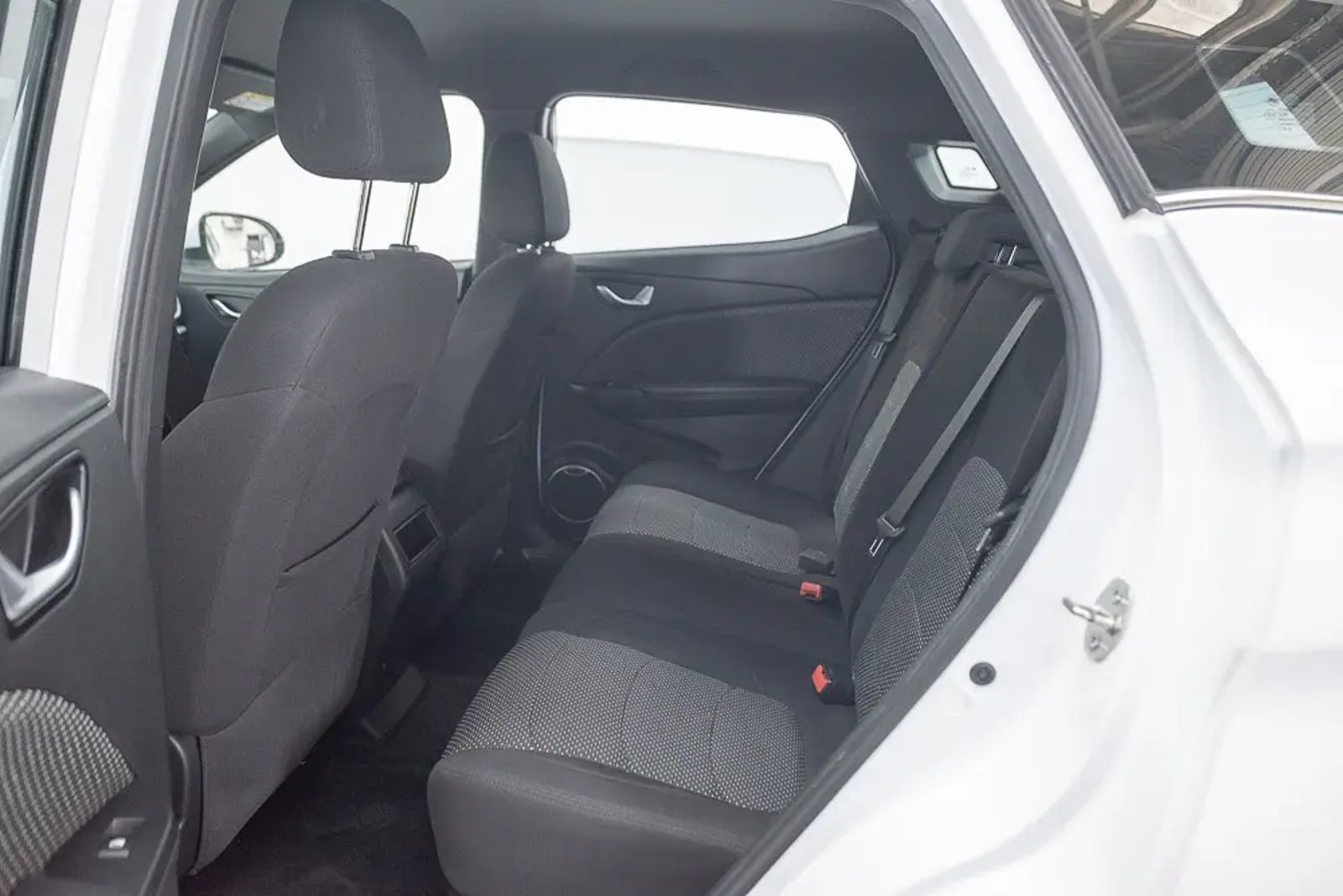 DFSK SUV 500 2023 - Imagen 14 de 17