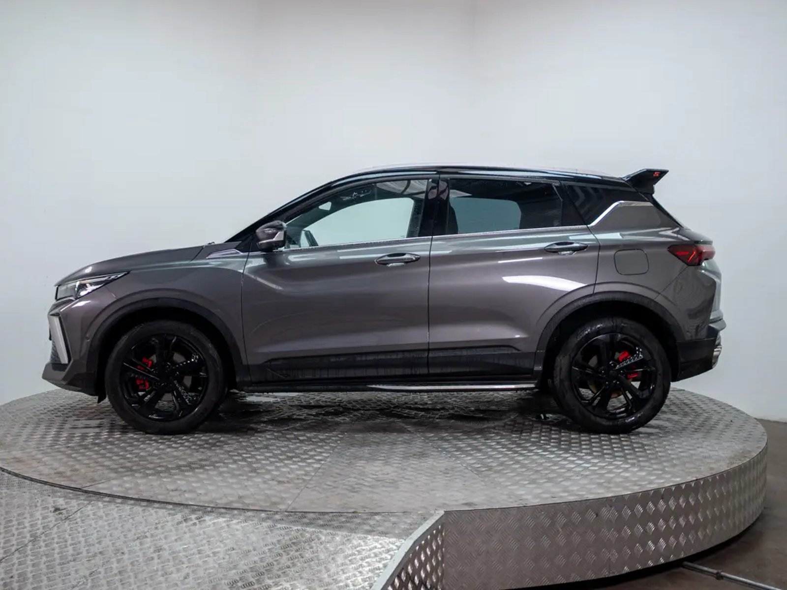 Geely COOLRAY 2023 - Foto 4 de 20