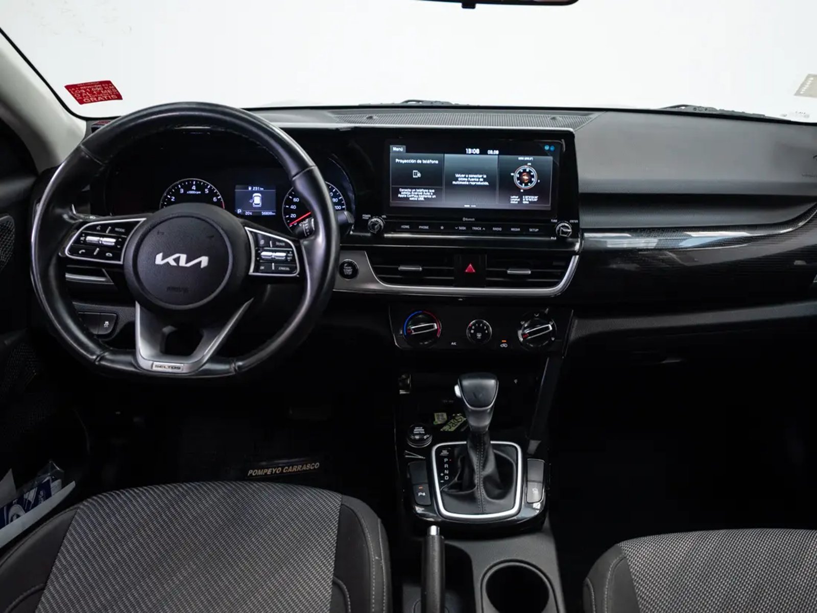 Kia SELTOS 2022 - Imagen 15 de 18