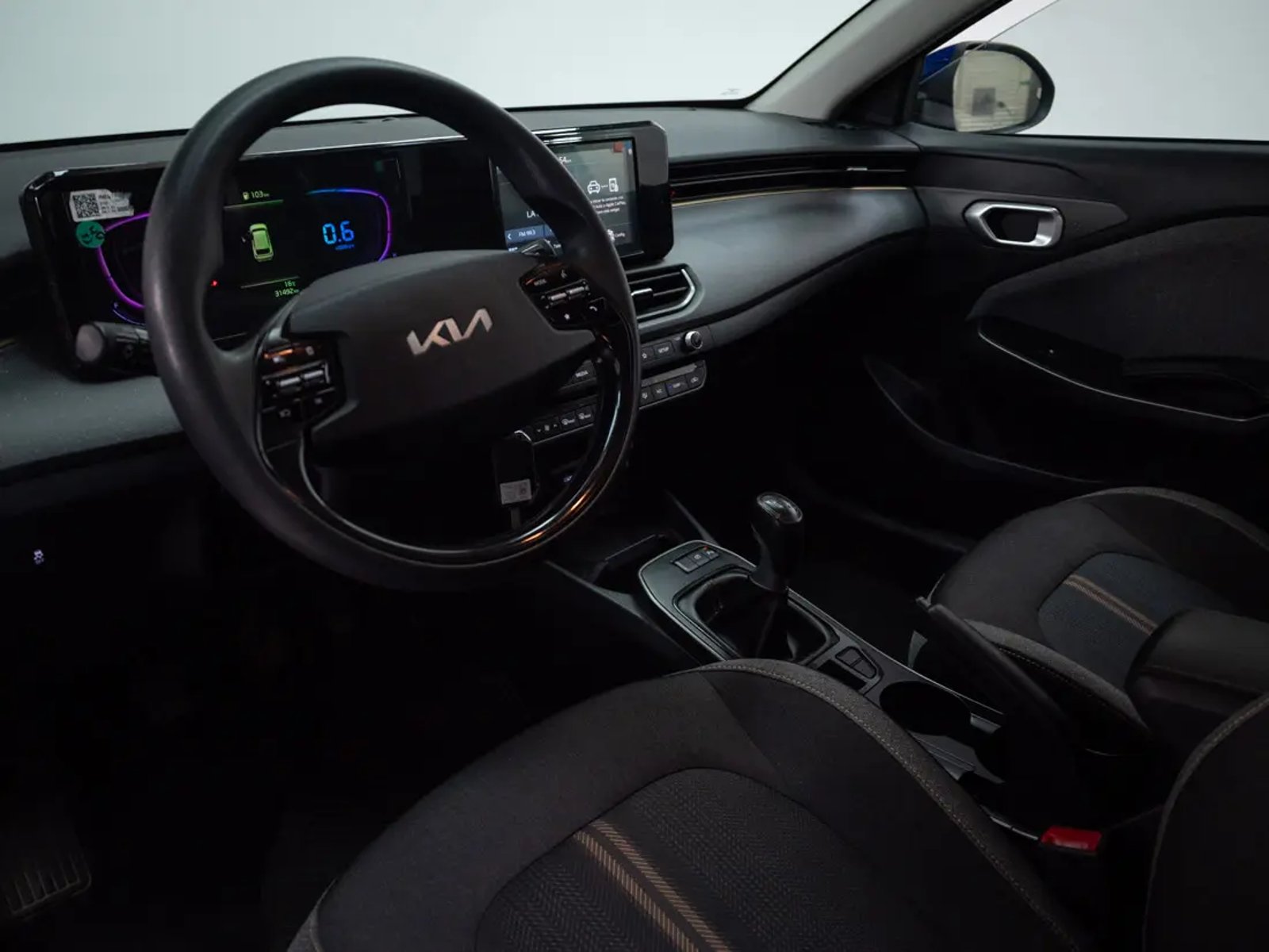 Kia K3 2024 - Imagen 13 de 18