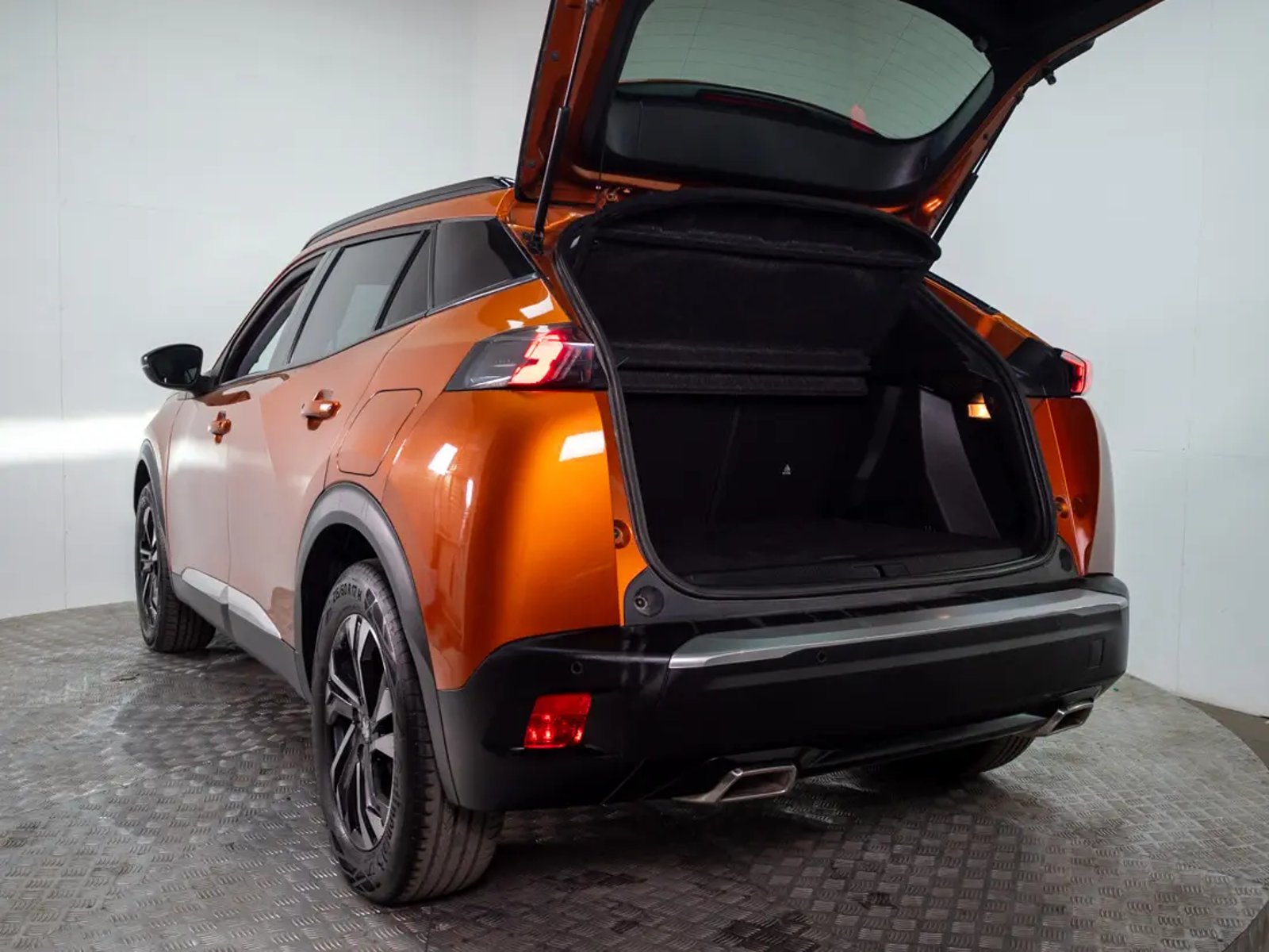 Peugeot 2008 2023 - Imagen 10 de 19