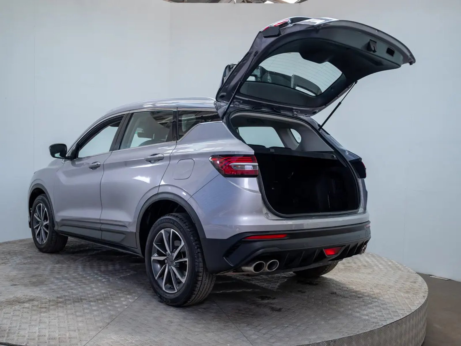 Geely COOLRAY 2023 - Imagen 10 de 20