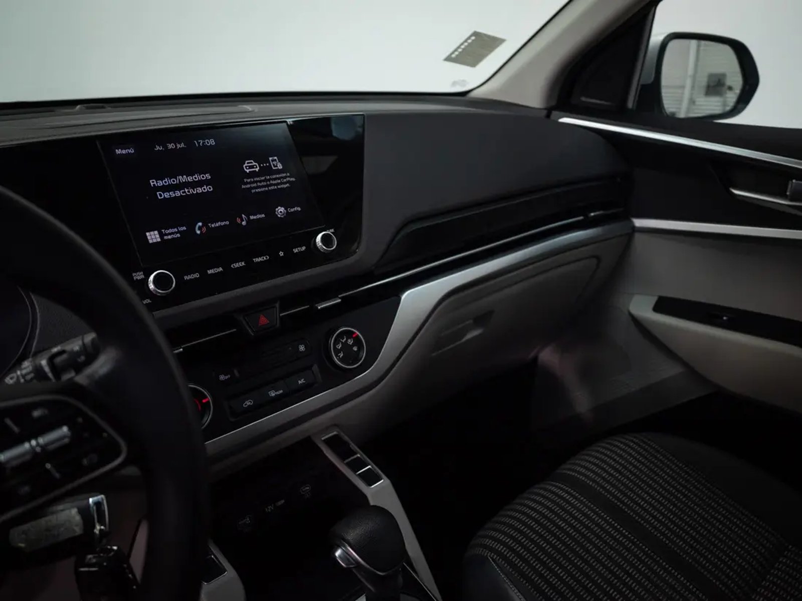 Kia CARENS 2023 - Imagen 12 de 20