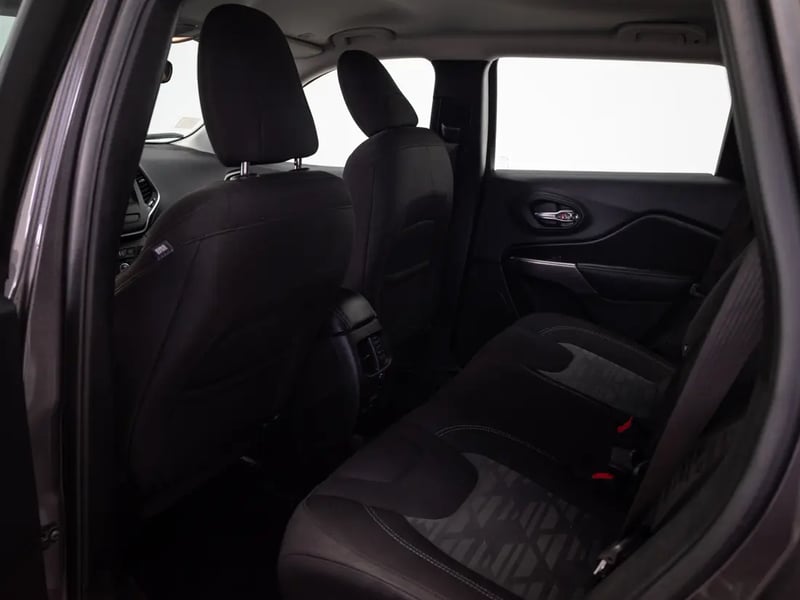Jeep CHEROKEE 2019 - Imagen 14 de 20