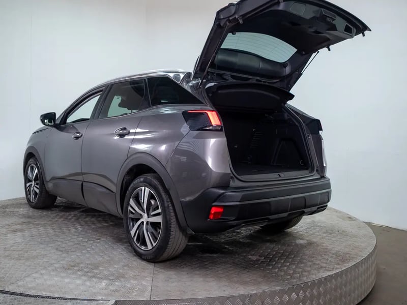Peugeot 3008 2023 - Imagen 11 de 20