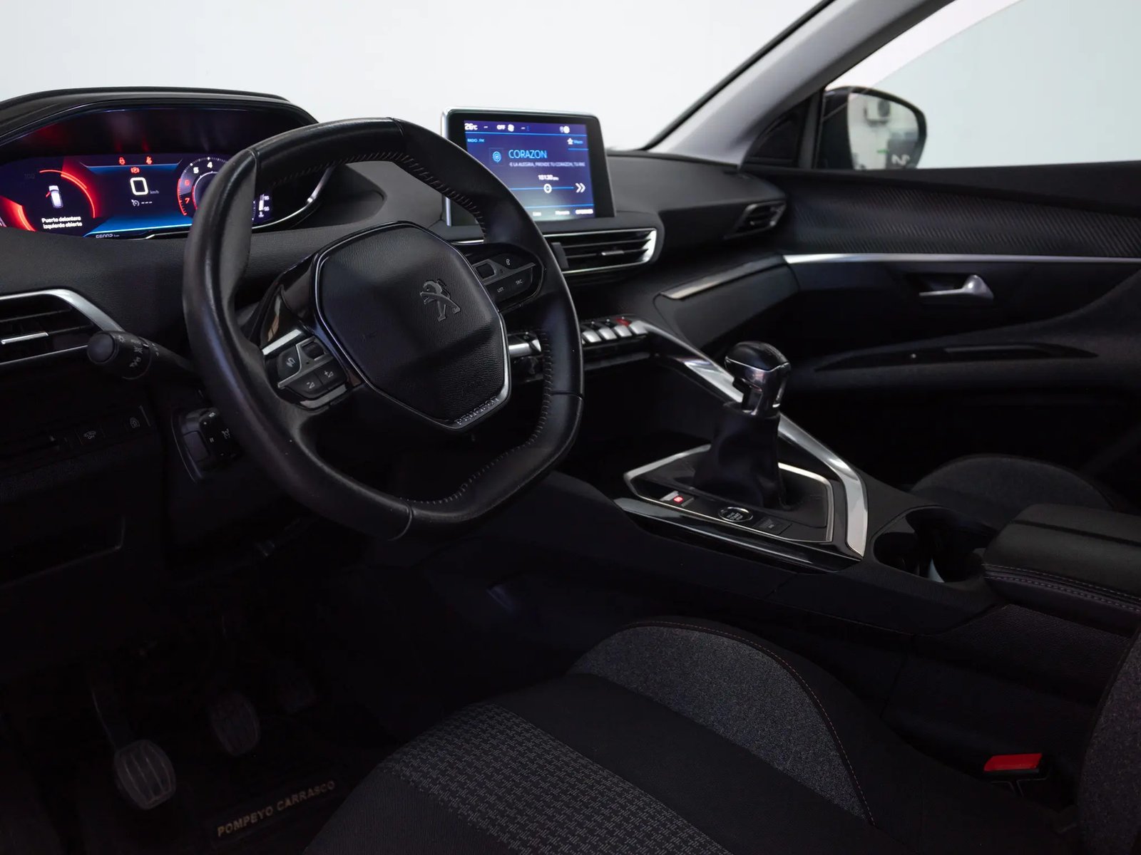 PEUGEOT 3008 2022 - Imagen 16 de 18