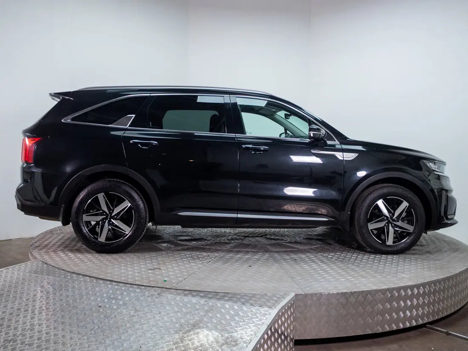 Kia SORENTO 2023 - Imagen 8 de 20