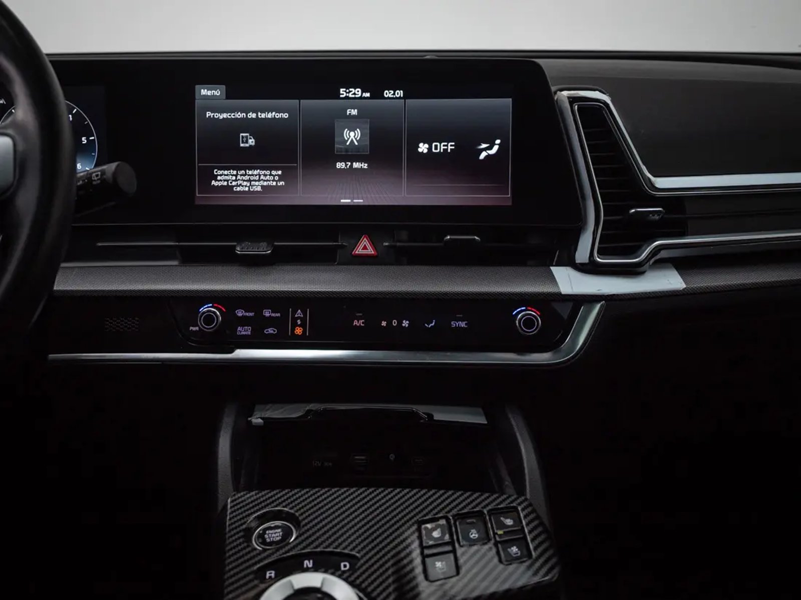 Kia SPORTAGE 2023 - Imagen 16 de 19