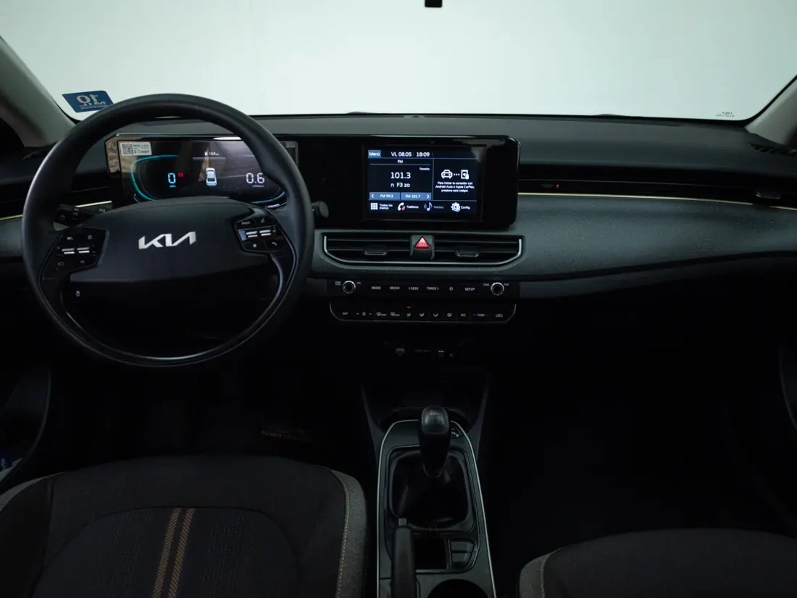 KIA K3 2024 - Imagen 17 de 19