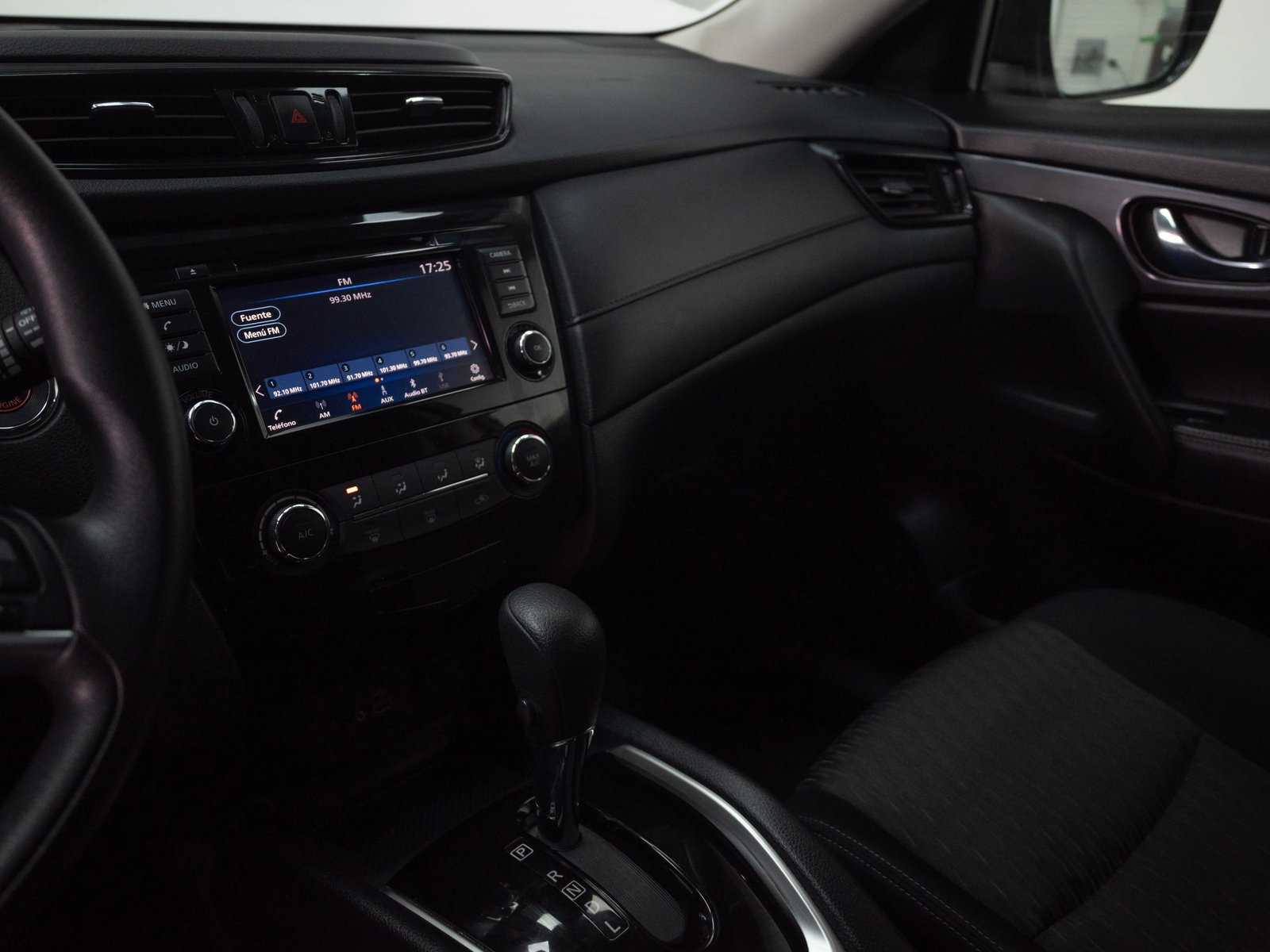 Nissan X-TRAIL 2023 - Imagen 13 de 14